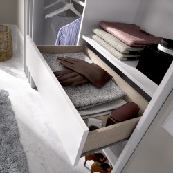 Detalle cajón Armario Vestidor Suit Blanco con Cortina Gris